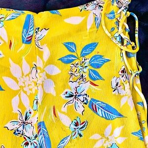 Jealous tomato s fun, flowy and sexy, amazing bright yellow palazzo pants.